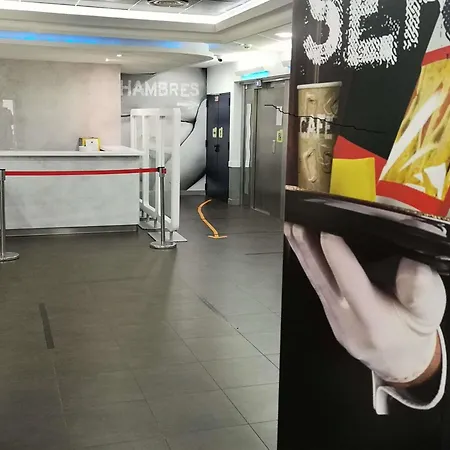 Otel Ibis Budget Paris Porte De Montmartre Saint-Ouen (Seine-Saint-Denis)