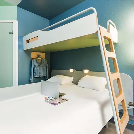 Hotel Ibis Budget Paris Porte De Montmartre
