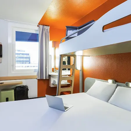 Ibis Budget Paris Porte De Montmartre