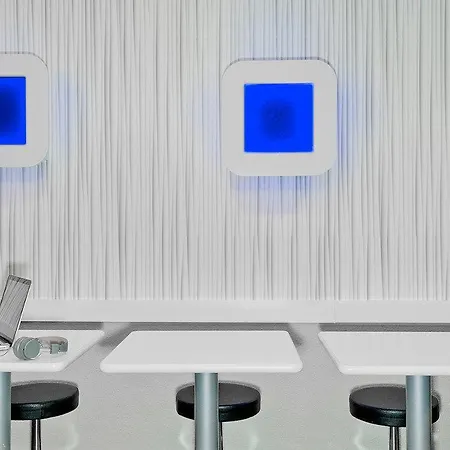 Ibis Budget Paris Porte De Montmartre Отель 2*
