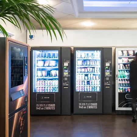 Ibis Budget Paris Porte De Montmartre Hotel 2*