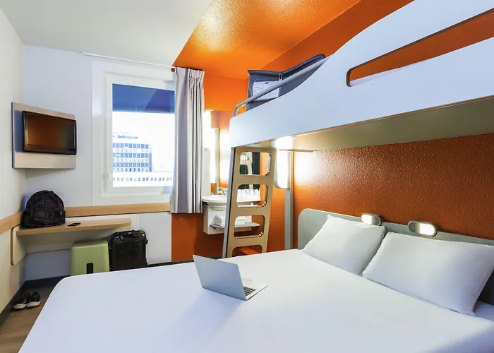 Ibis Budget Paris Porte De Montmartre