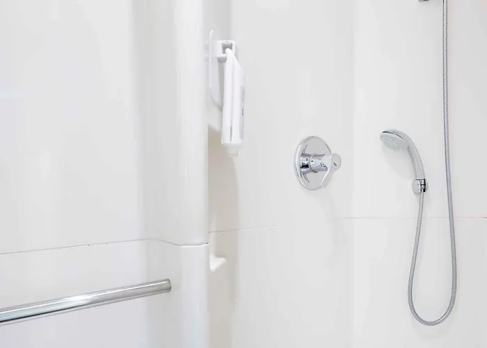 Ibis Budget Paris Porte De Montmartre