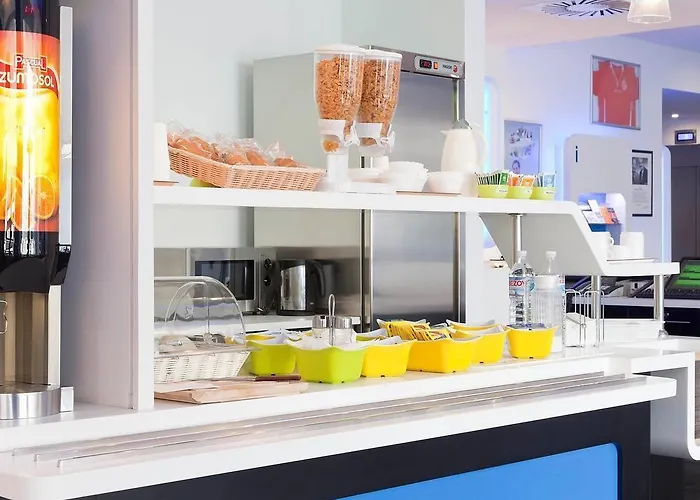 Ibis Budget Paris Porte De Montmartre