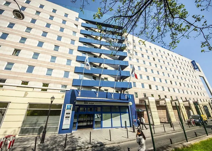 Ibis Budget Paris Porte De Montmartre Hotel
