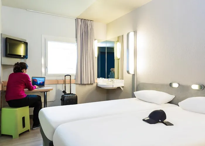 Ibis Budget Paris Porte De Montmartre