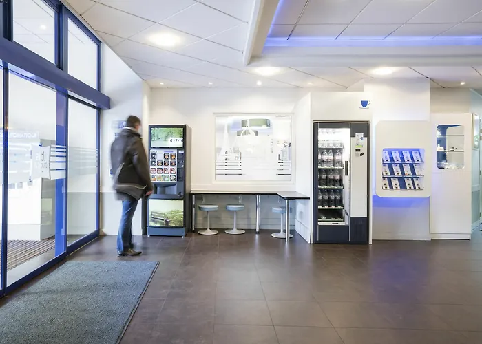 Ibis Budget Paris Porte De Montmartre 2*